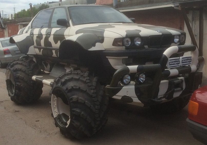 bmw-7-series-valkyrie-766-4x4-3 Meet The BMW 766i Valkyrie 4×4 – A Monster Battle Truck From Russia