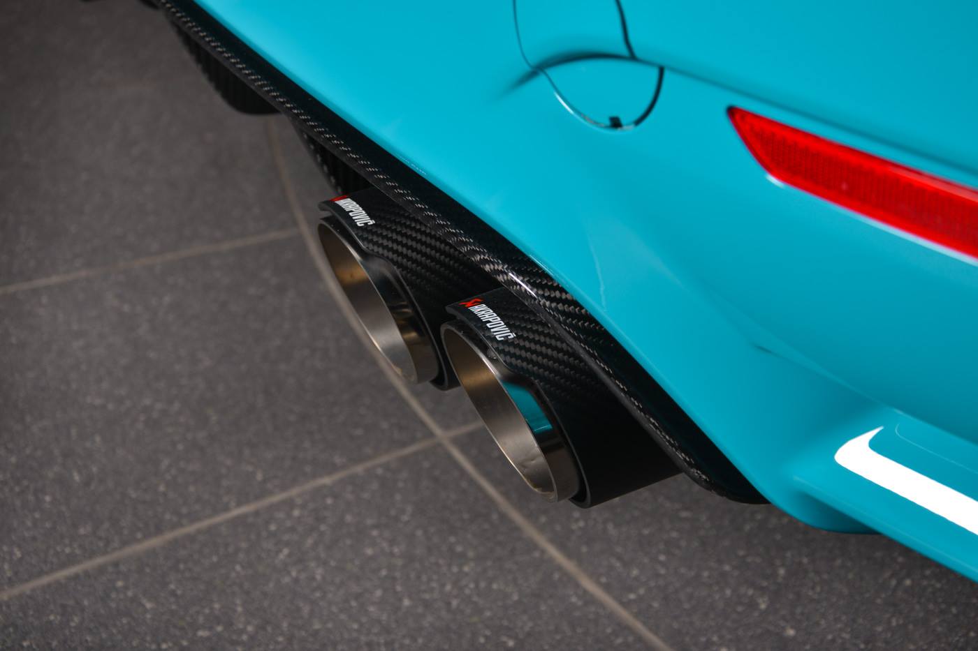 bmw-m4-abu-dhabi-miami-blue-17 Miami Blue BMW M4 Coupe Would Make Dade County Proud