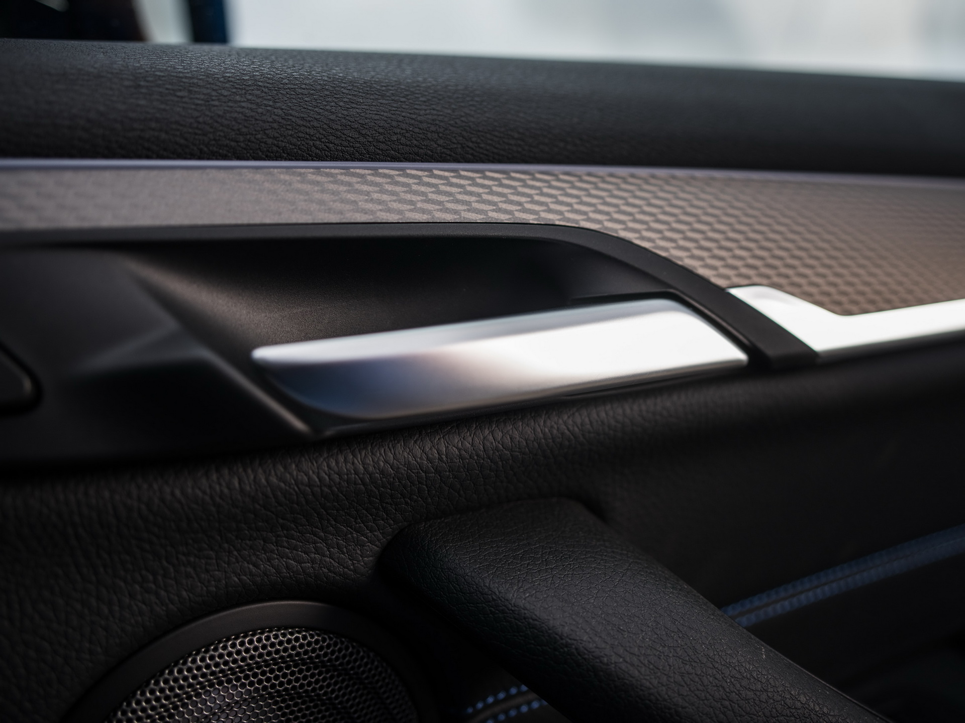 bmw-x2-uk-prices-specs-14 2018 BMW X2 Priced From £33,980 In The UK, Already Available For Order