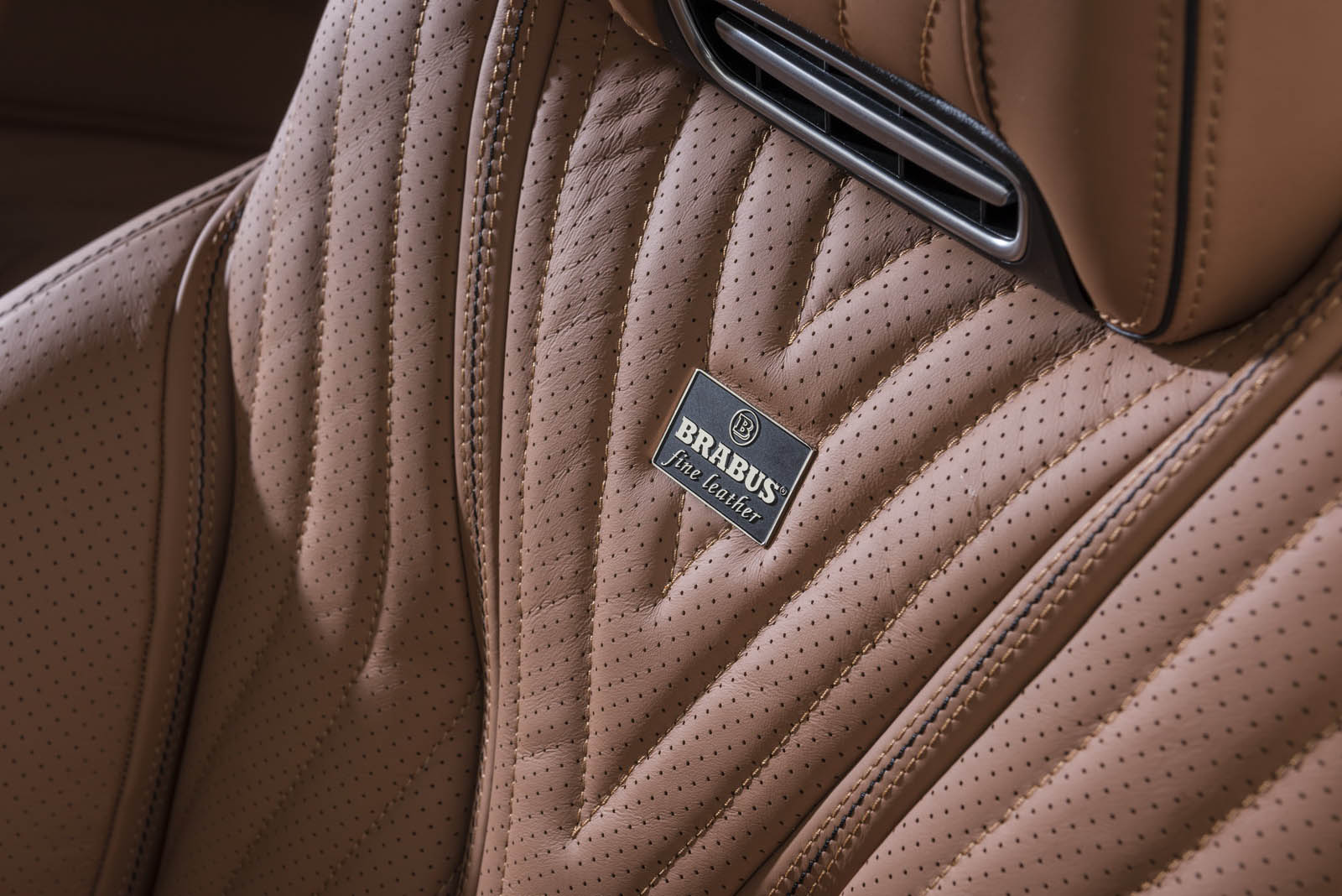 brabus-800-s63-coupe-b18aa0113 Brabus Tunes A Pair Of Mercedes-AMG S63s Up To 800 Horses