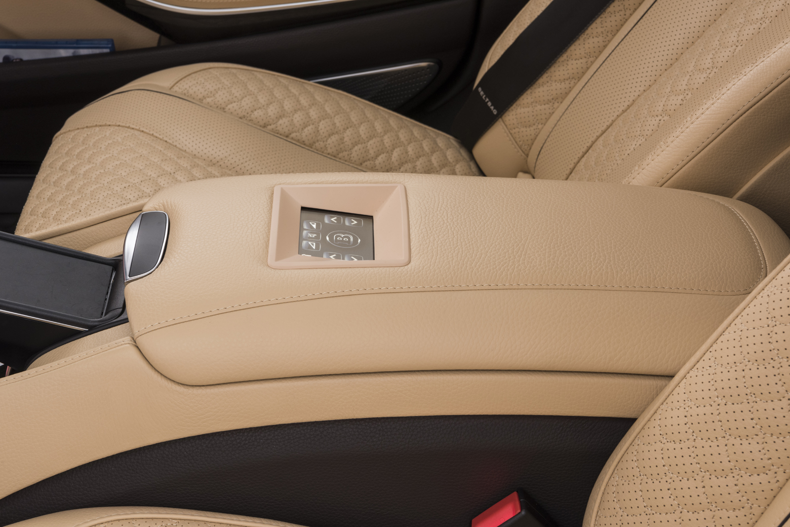 brabus-geneva-2018-livepics-74 Brabus Brought Their Absolute Maddest All-Black Saloons To Geneva