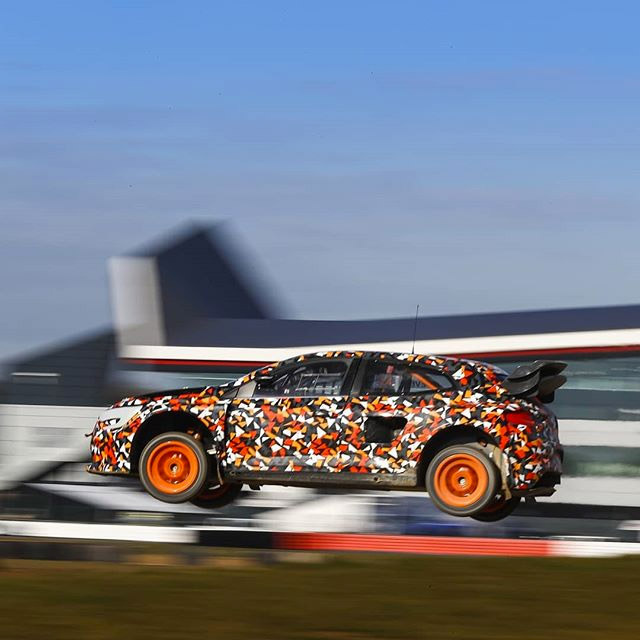 chicherit-megane1 Watch Guerlain Chicherit Rallycross His New Renault Megane RX