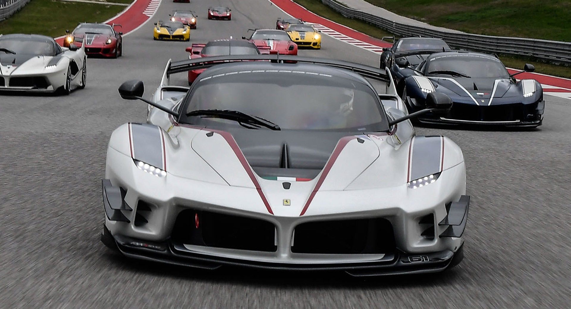 Ferrari Fxx K Evo Hits The Track For The First Time In Austin Carscoops