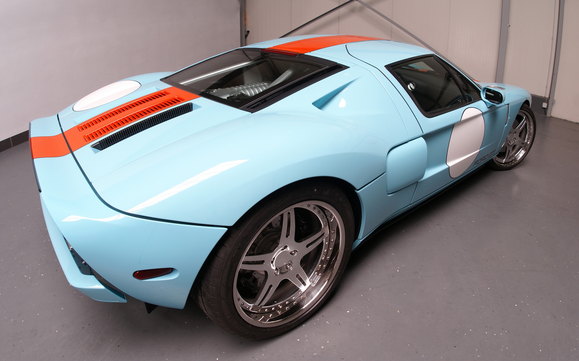 ford-gt-tuning-wheelsandmore-7 Ford GTs Old And New Try On Wheelsandmore’s Carbon Fiber Rims