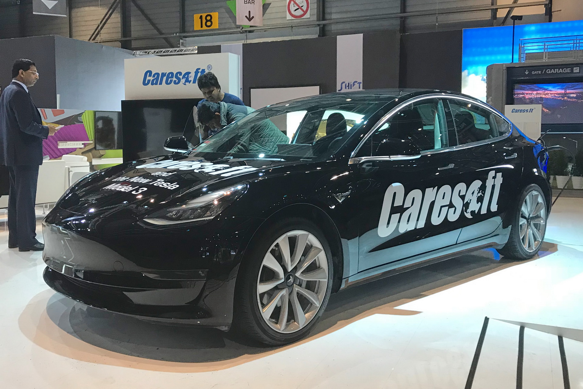 geneva-show-2018-first-pics-13 Sneak Peek From The 2018 Geneva Motor Show Floor