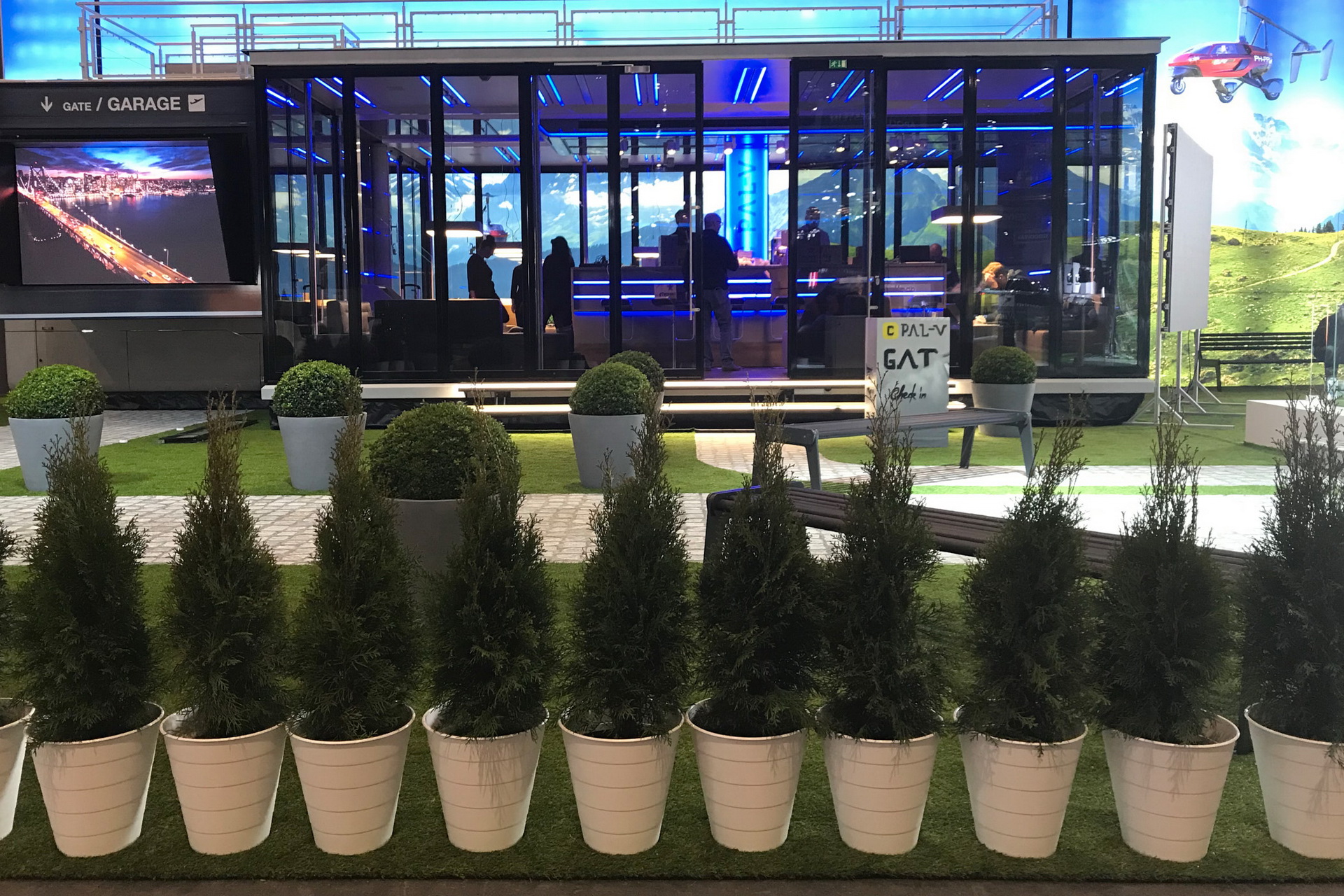 geneva-show-2018-first-pics-15 Sneak Peek From The 2018 Geneva Motor Show Floor