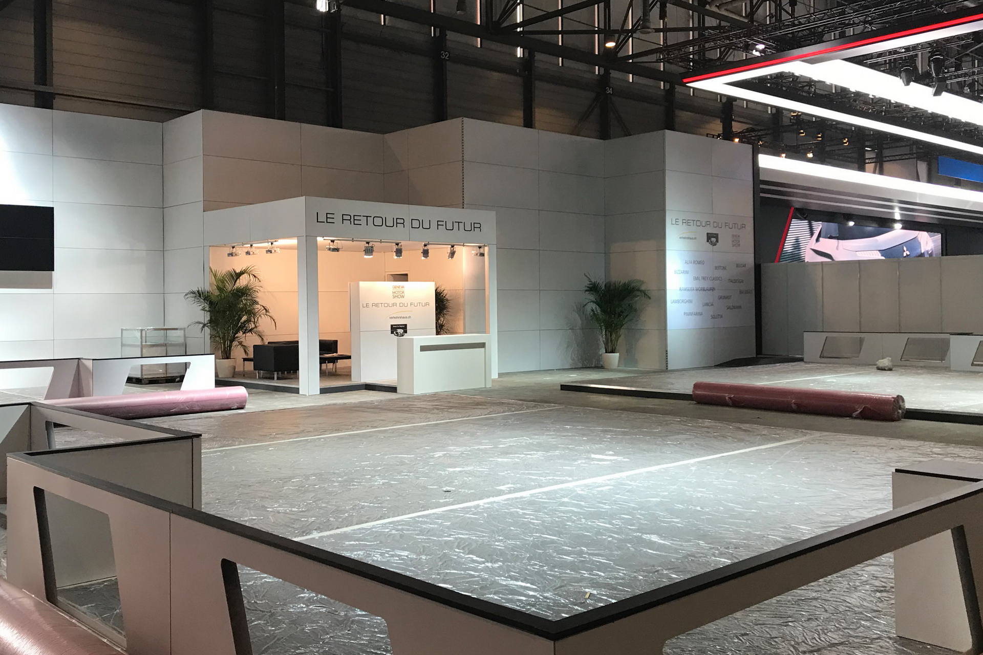 geneva-show-2018-first-pics-16 Sneak Peek From The 2018 Geneva Motor Show Floor