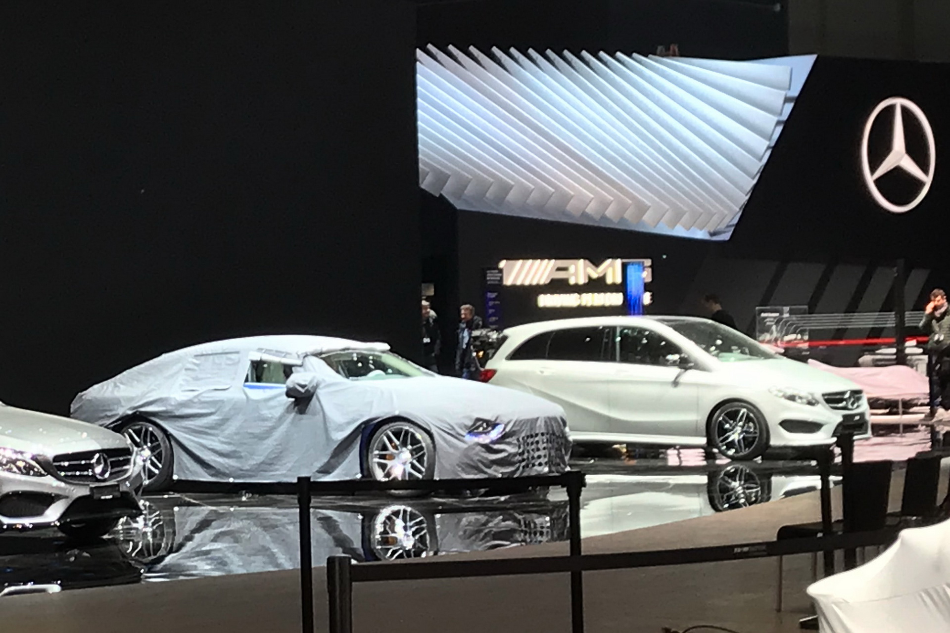 geneva-show-2018-first-pics-20 Sneak Peek From The 2018 Geneva Motor Show Floor