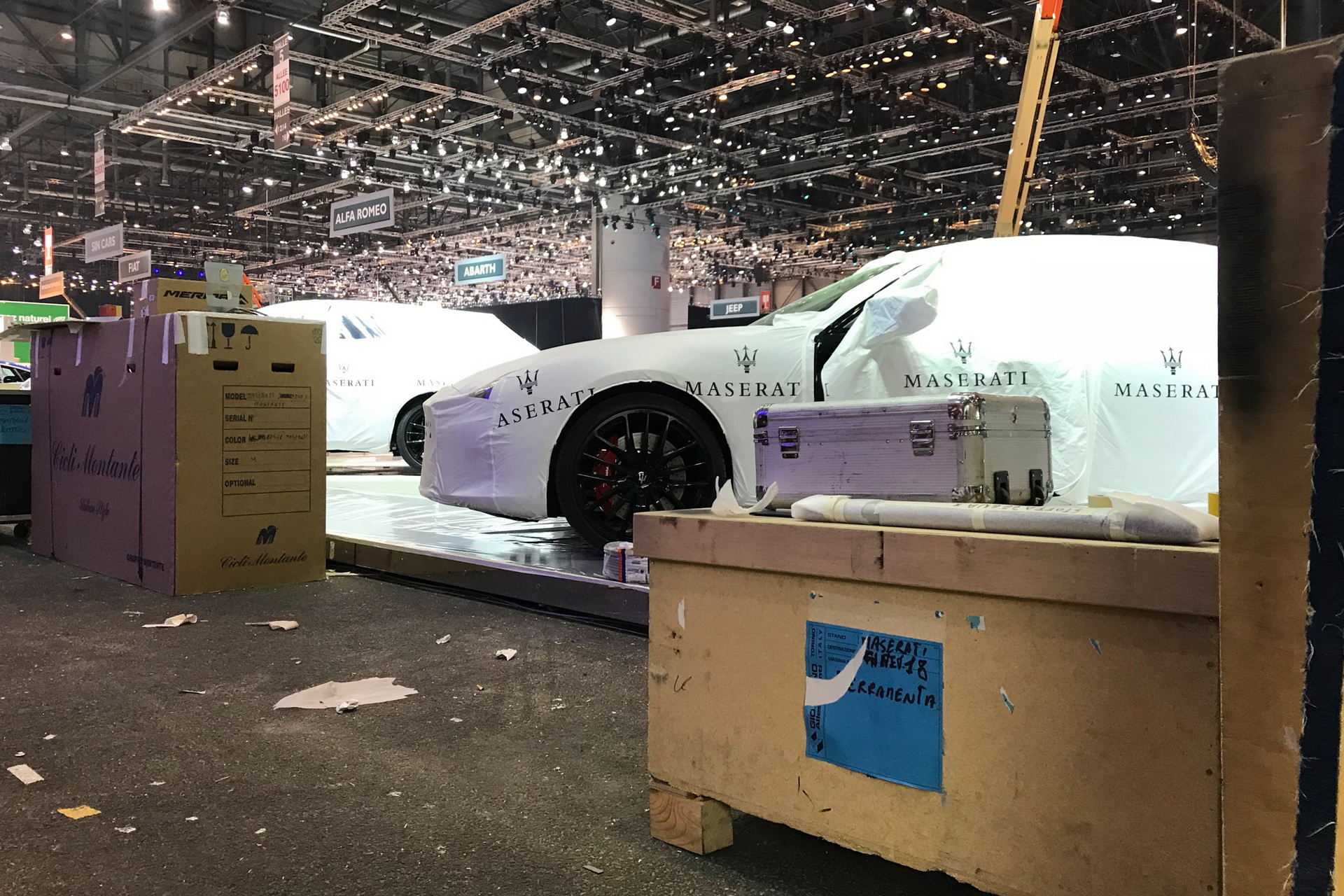 geneva-show-2018-first-pics-28 Sneak Peek From The 2018 Geneva Motor Show Floor