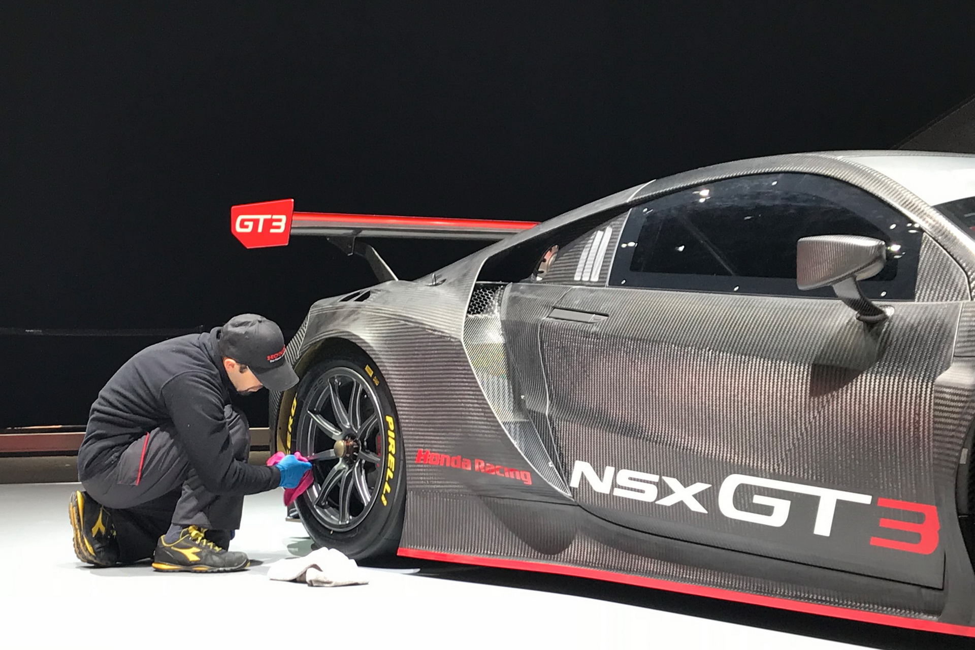 geneva-show-2018-first-pics-33 Sneak Peek From The 2018 Geneva Motor Show Floor