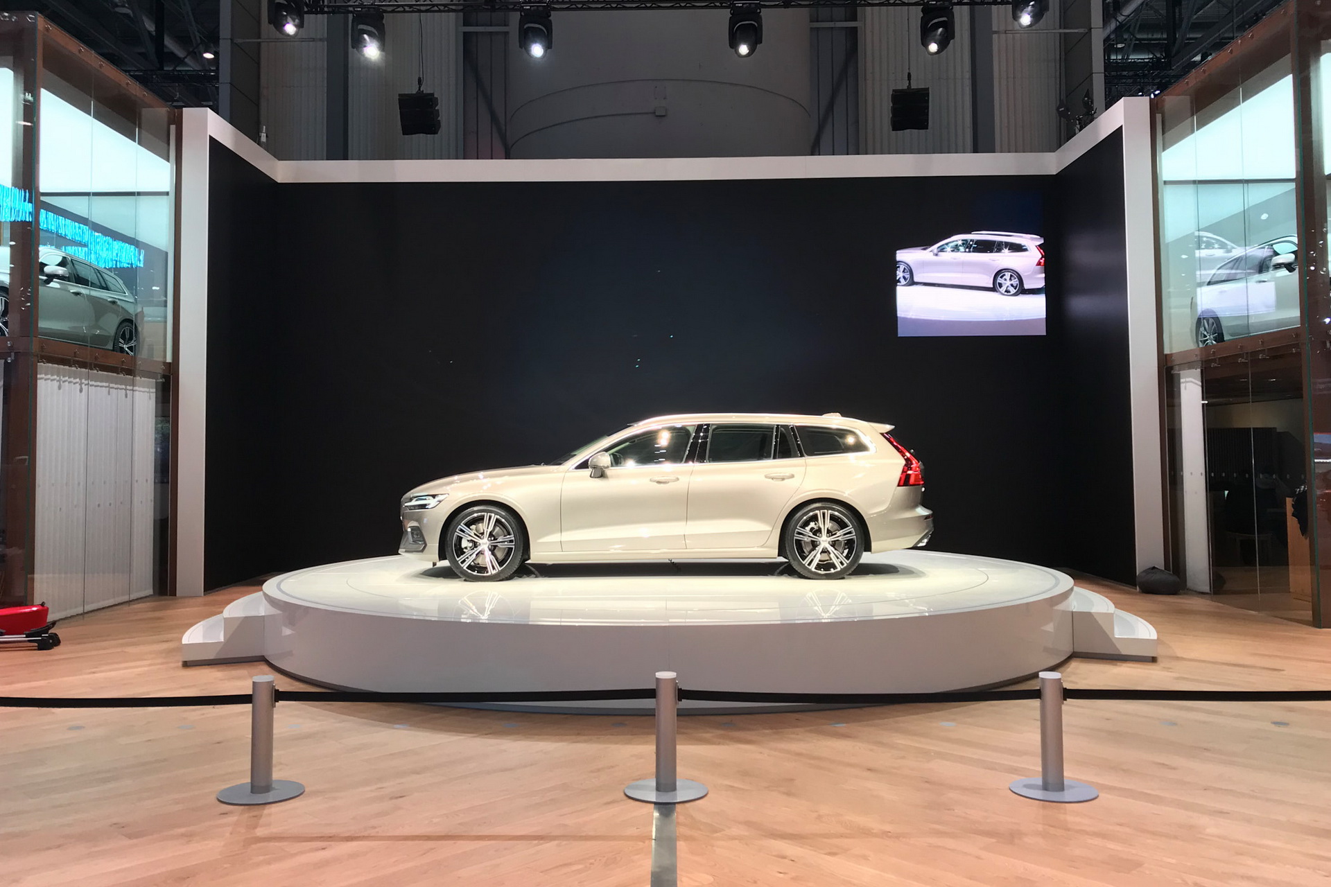 geneva-show-2018-first-pics-9 Sneak Peek From The 2018 Geneva Motor Show Floor