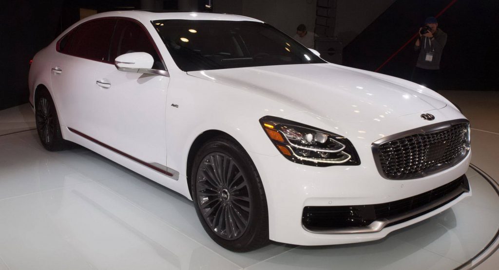 kia-k900-all-new-ny-livepics-39 Four Things You Should Know About Kia’s All-New K900