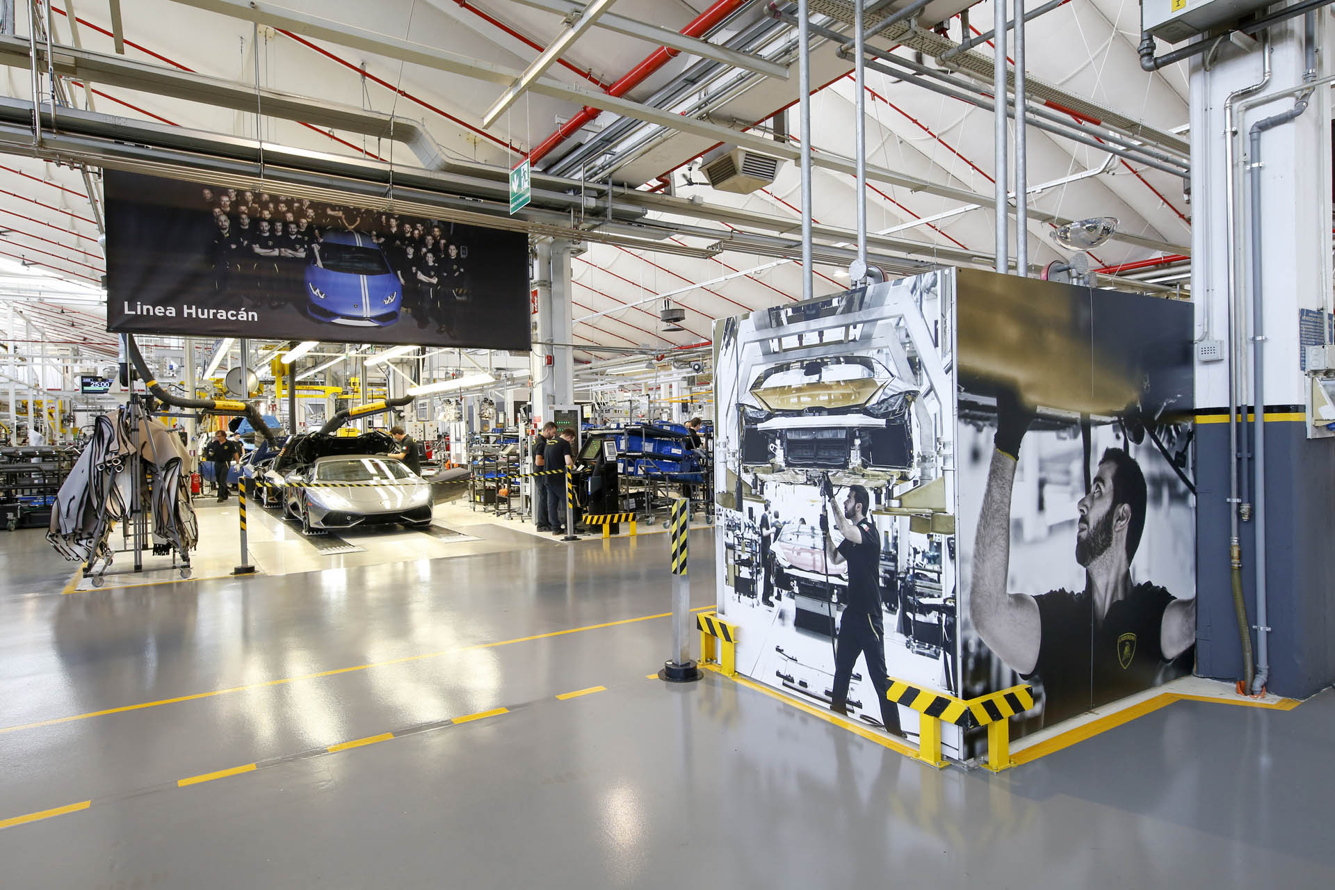 lamborghini-2a Lamborghini’s 2017 Revenue Passes The Billion-Euro Mark, U.S. Still Its Largest Market