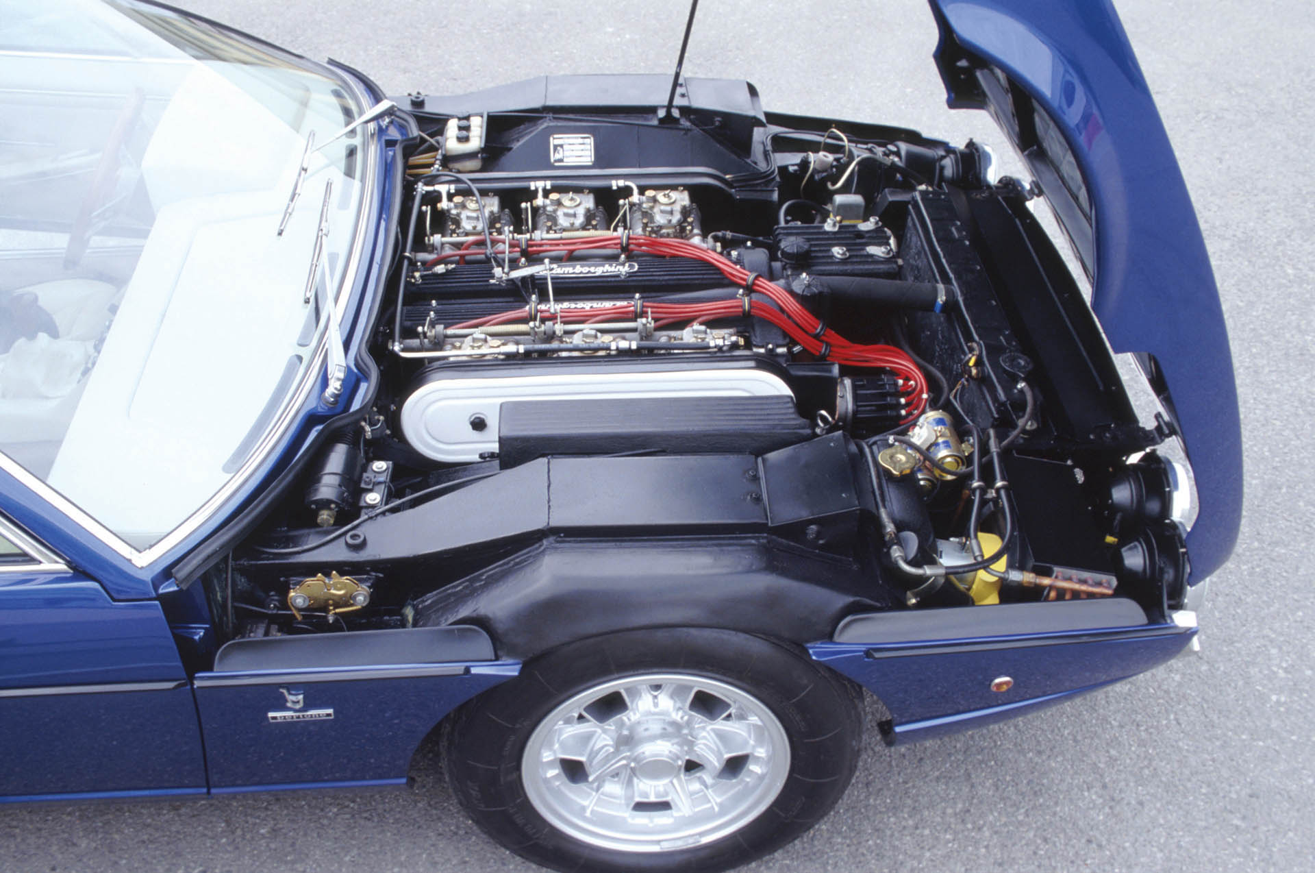 lamborghini-espada-08 Lamborghini Celebrates 50 Years Since Launching The Espada And Islero