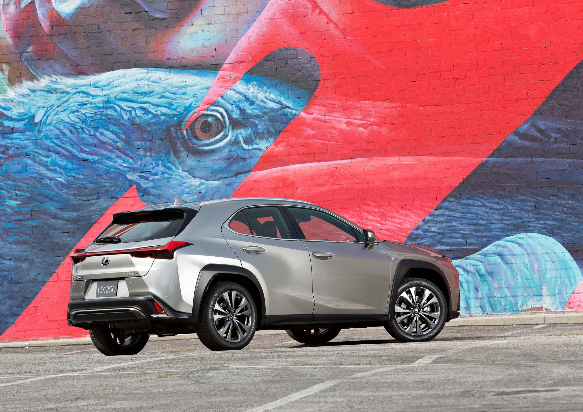 lexus-ux-ny-debut-2018-12 2019 Lexus UX Small SUV Gets Up To 168HP In U.S., Available With Subscription