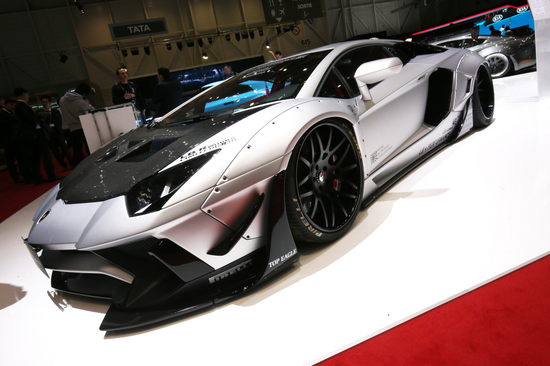 liberty-walk-lamborghini-aventador-2 Take A Liberty Walk Around The Aventador, Mustang, M4 And GT-R