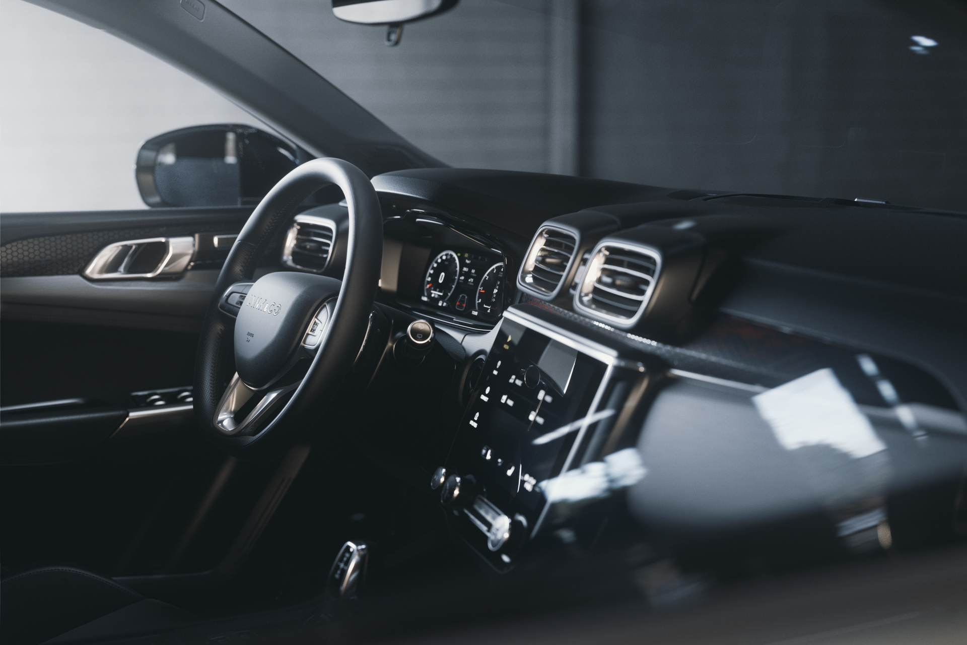 lynk-co-02-unveiled-11 Lynk & Co 02 Crossover Breaks Cover And It Looks Premium