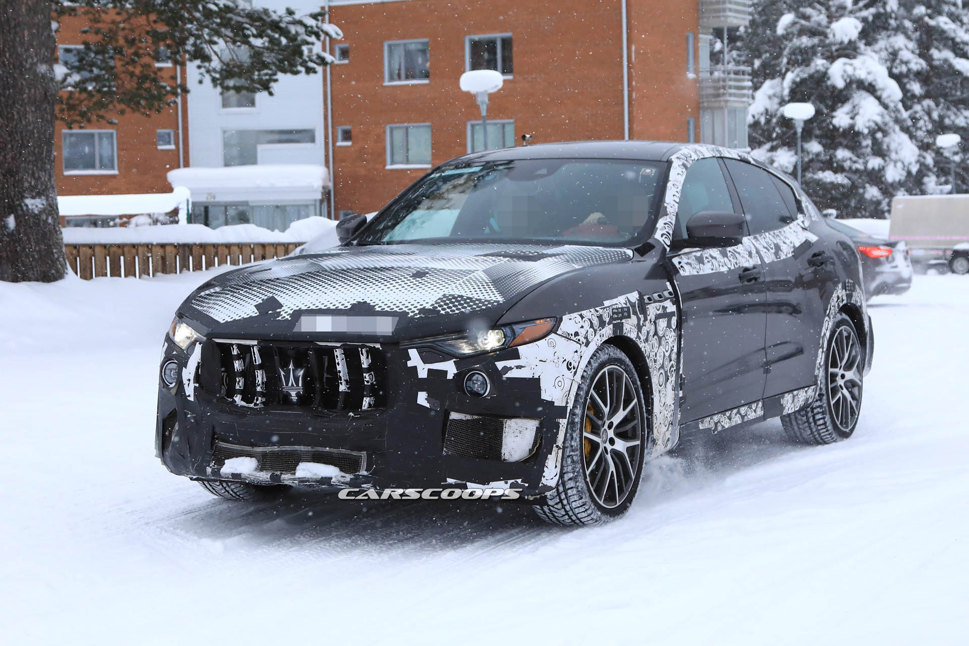 maserati-levante-gts-trofeo-ny-rumor-11 We Hear Maserati Will Reveal Levante GTS V8 And Trofeo Versions In NY