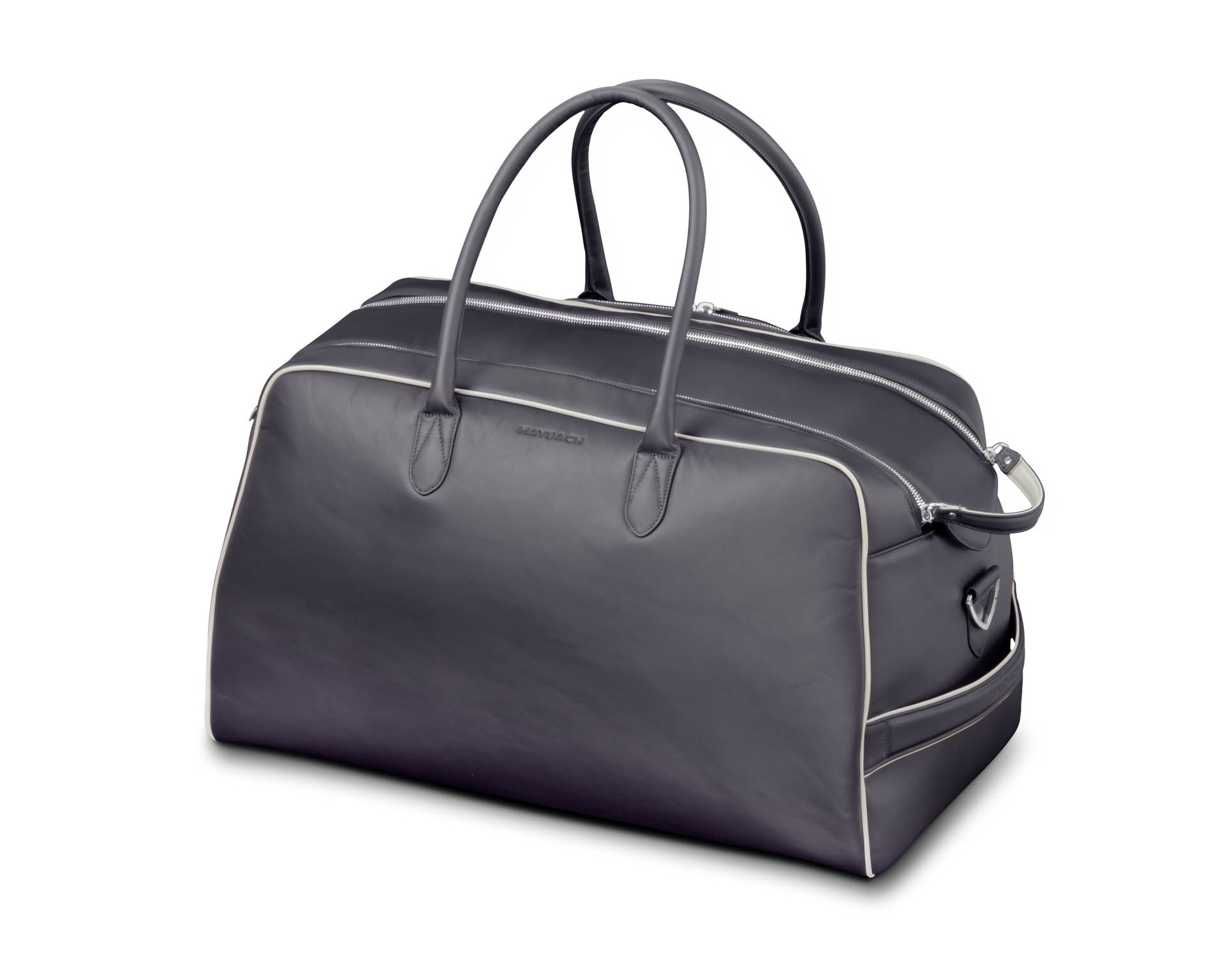 Exklusive Kollektion von MAYBACH – ICONS OF LUXURY: Farblich passende Gepäckstücke und edle Accessoires für die new-look Mercedes-Maybach S-Klasse Mercedes Offers Maybach S650 Customers A Matching Luggage Set – And Much More