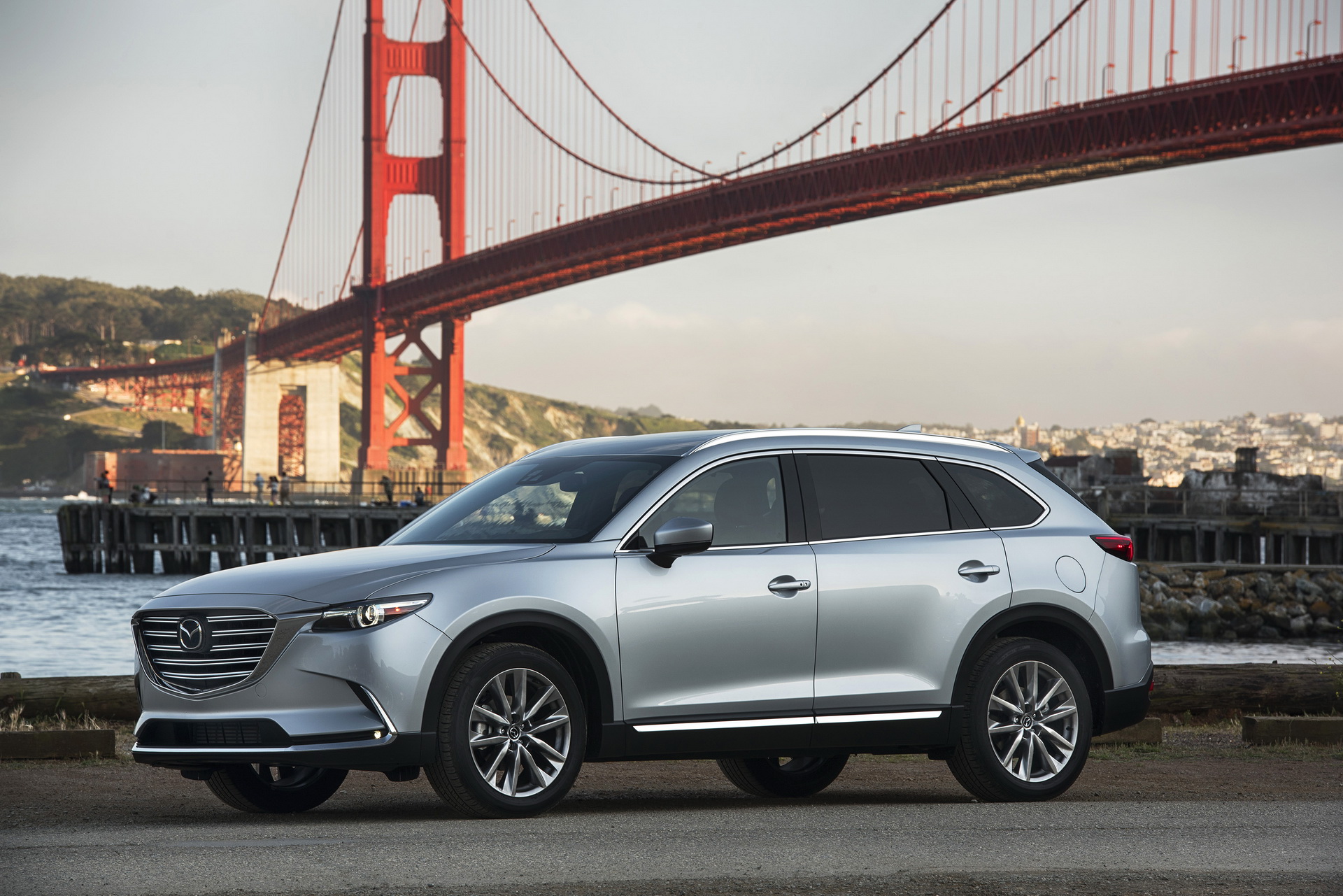 mazda-cx-9-3 You Can Retrofit Your CX-9 With Mazda’s New Rear-Seat Entertainment System