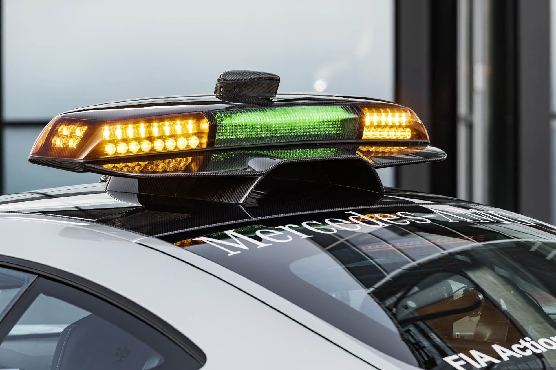 Mercedes-AMG GT R neues Führungsfahrzeug in der Formel 1-Saison 2018: Das stärkste Official FIA F1 Safety Car aller Zeiten Mercedes-AMG GT R Is The Most Powerful F1 Safety Car Yet