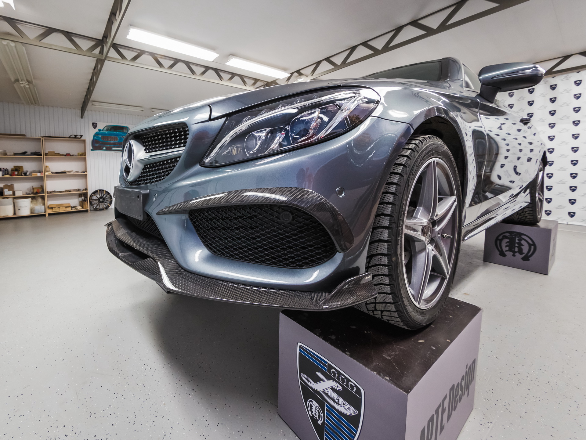 mercedes-benz-c-class-coupe-larte-tuning-25 Mercedes-Benz C-Class Coupe Gets A Carbon Touch From Larte Design