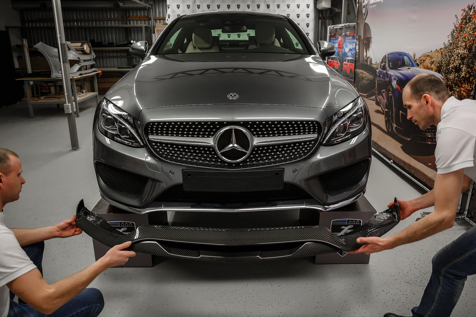 mercedes-benz-c-class-coupe-larte-tuning-30 Mercedes-Benz C-Class Coupe Gets A Carbon Touch From Larte Design