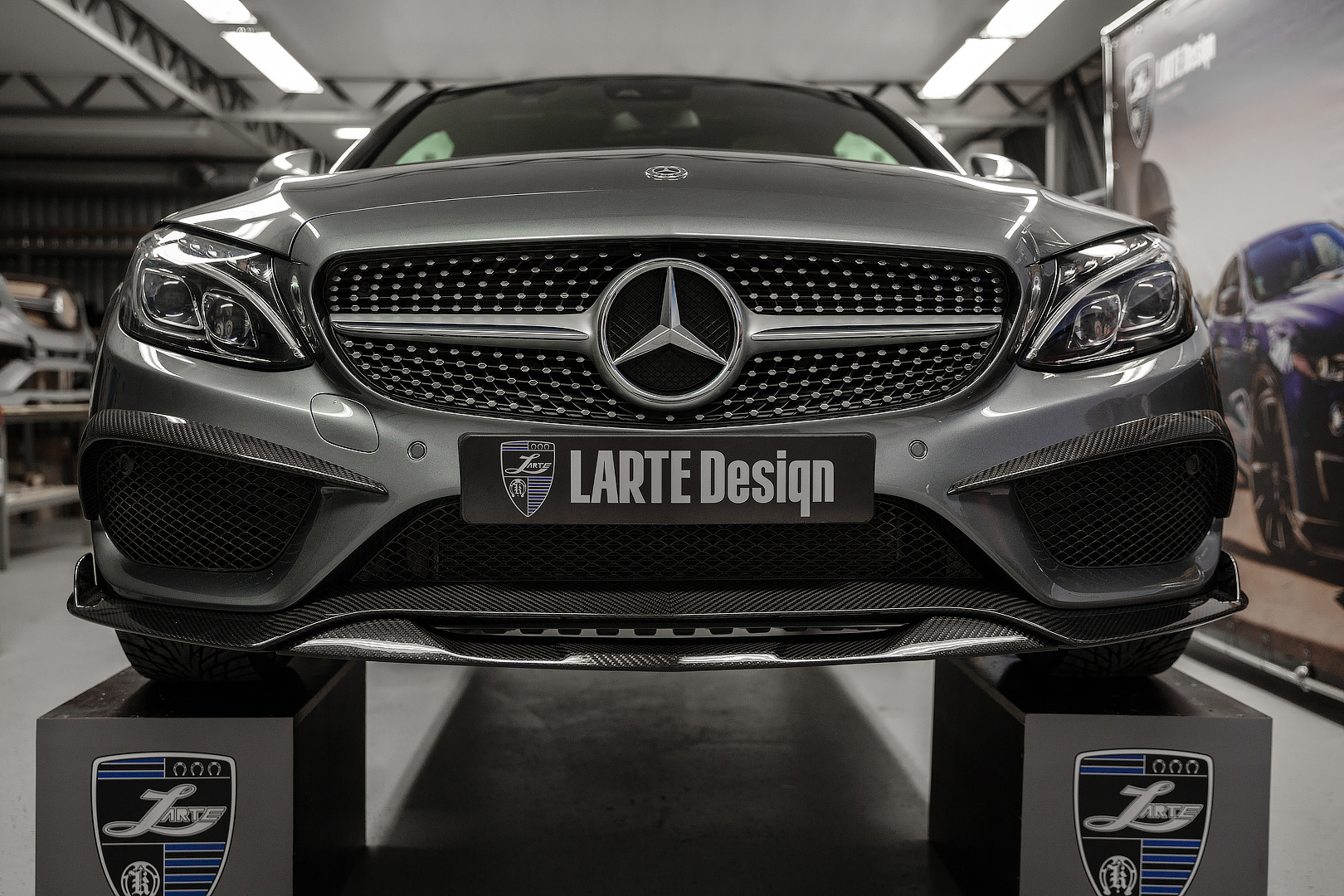 mercedes-benz-c-class-coupe-larte-tuning-44 Mercedes-Benz C-Class Coupe Gets A Carbon Touch From Larte Design