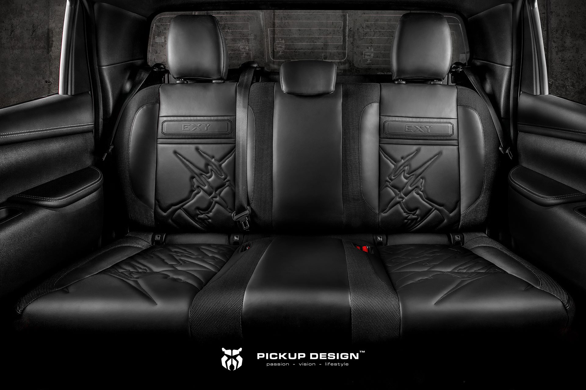 mercedes-benz-x-class-off-road-tuning-carlex-4 Beauty And The Beast: Mercedes X-Class Gets Two Tuning Jobs From Carlex