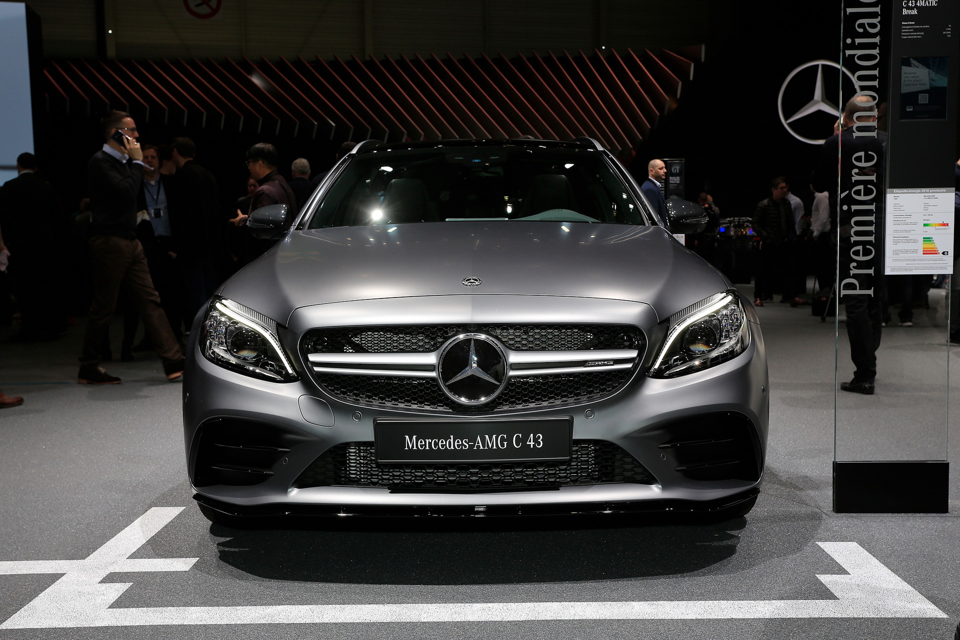 mercedes-c-class-facelift-geneva-livepics-27 Mercedes Brings Updated C-Class To Geneva, C43 Leads The Way