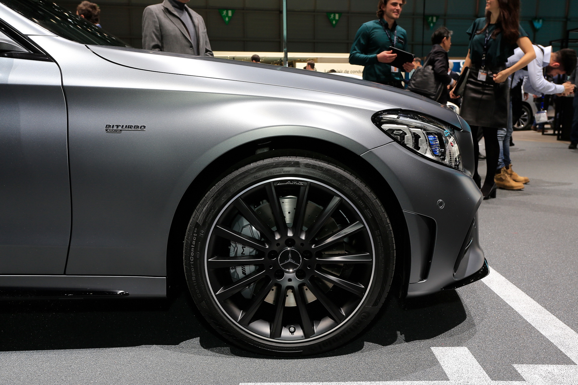 mercedes-c-class-facelift-geneva-livepics-29 Mercedes Brings Updated C-Class To Geneva, C43 Leads The Way