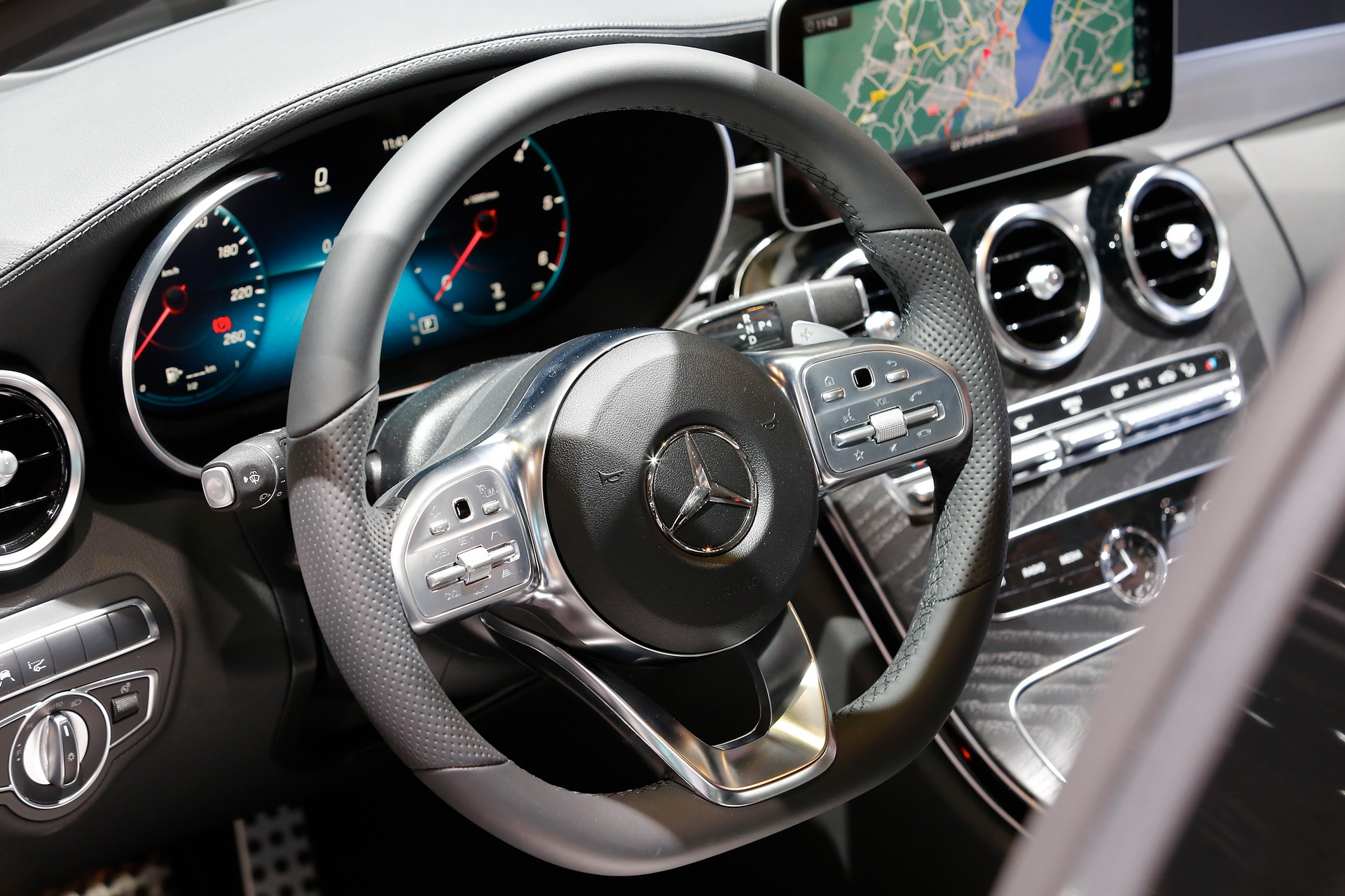 mercedes-c-class-facelift-geneva-livepics-36 Mercedes Brings Updated C-Class To Geneva, C43 Leads The Way