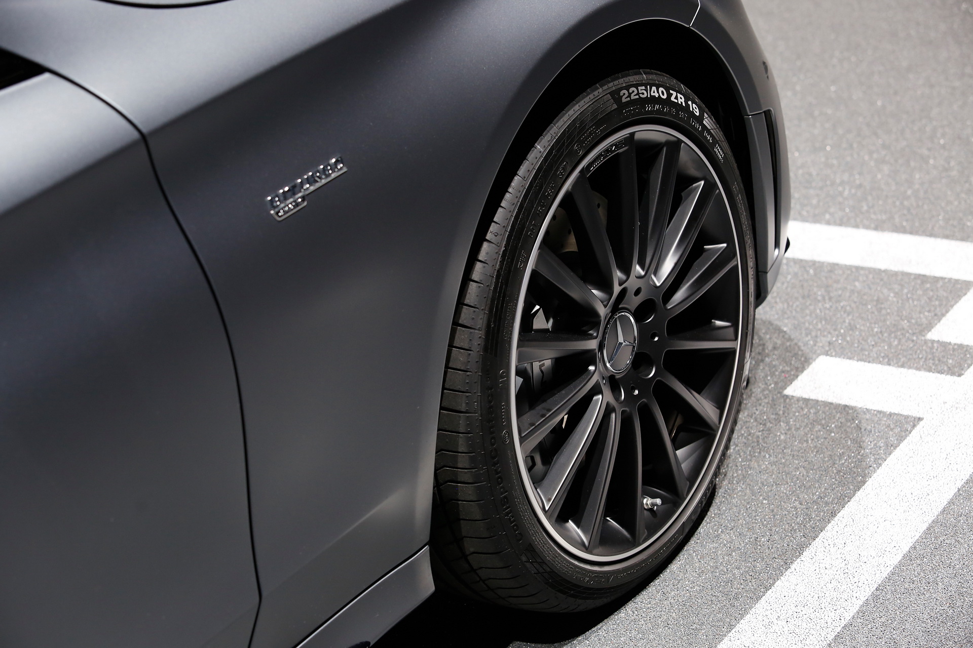 mercedes-c-class-facelift-geneva-livepics-42 Mercedes Brings Updated C-Class To Geneva, C43 Leads The Way