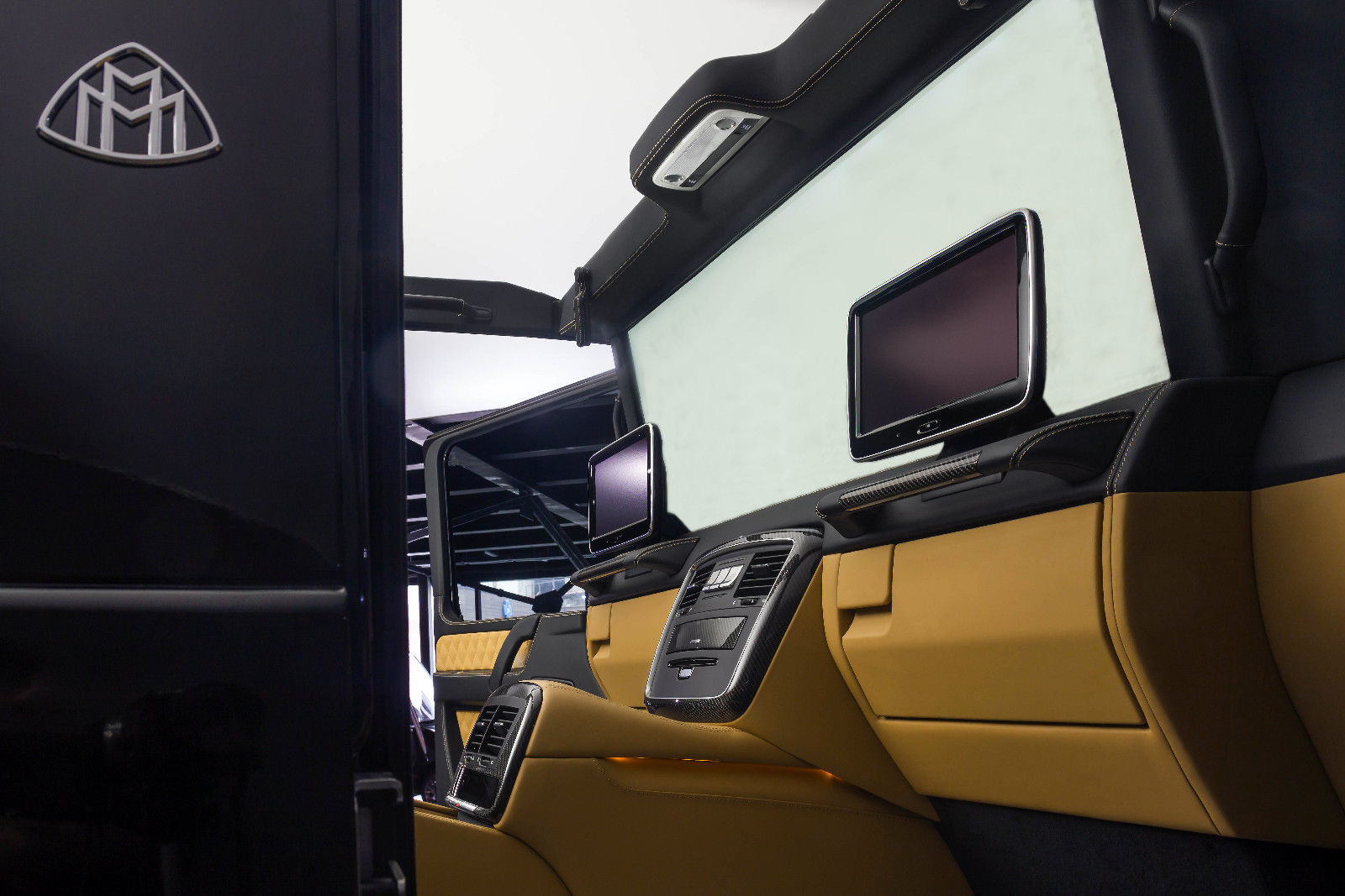 mercedes-maybach-g650-landaulet-3 Holy Cash Cow! Mercedes-Maybach G650 Landaulet Will Cost You $1.8 Million