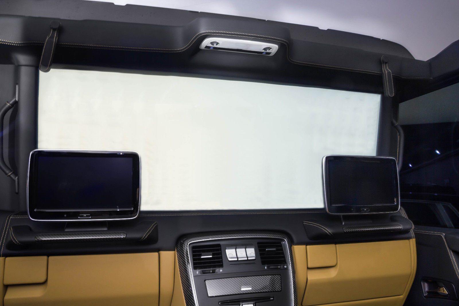 mercedes-maybach-g650-landaulet-5 Holy Cash Cow! Mercedes-Maybach G650 Landaulet Will Cost You $1.8 Million