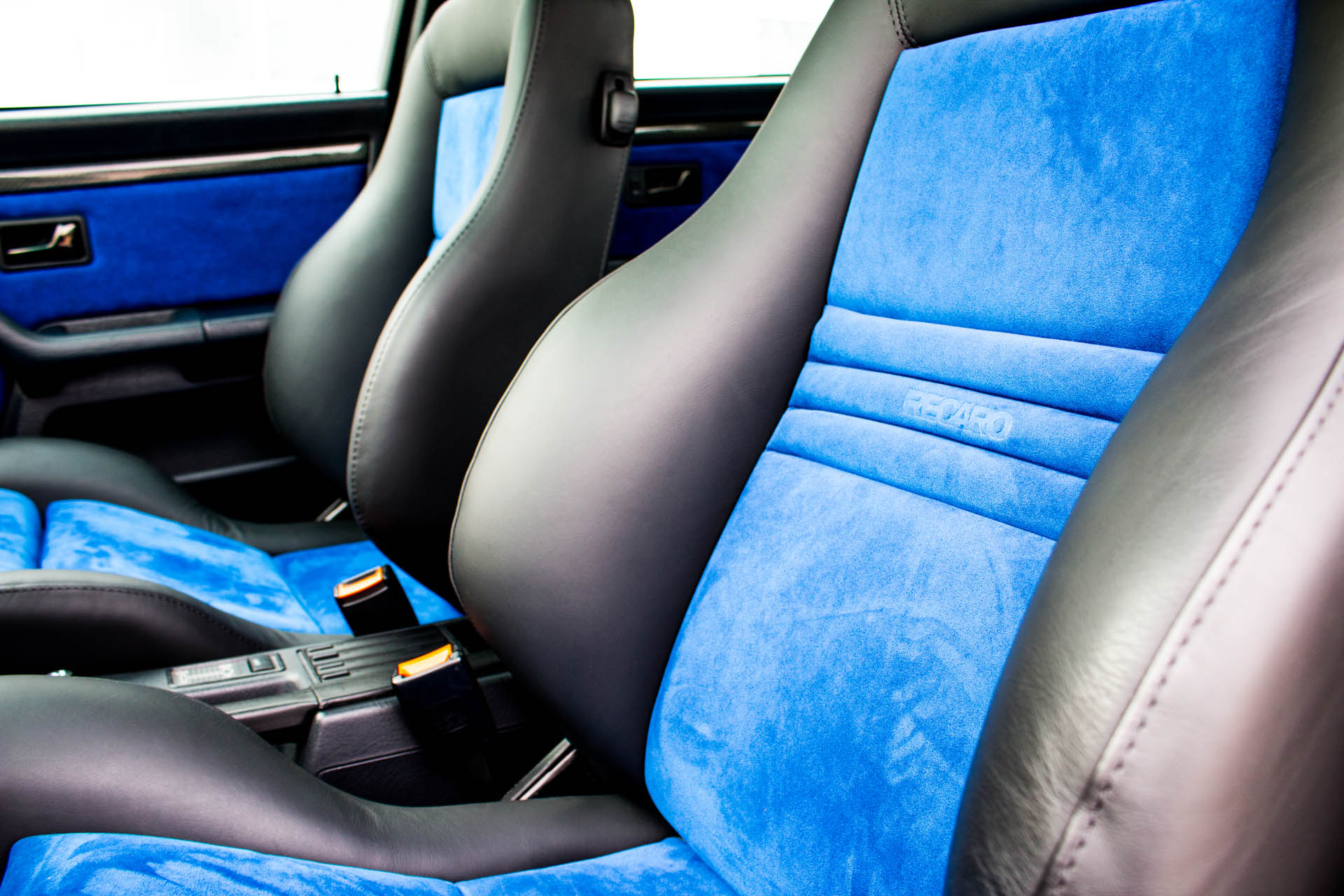 mtm_classic_rs2_sitze copy MTM Brings Out Enhanced RS3 R And RS5 R To Geneva (Along With A Restored RS2)