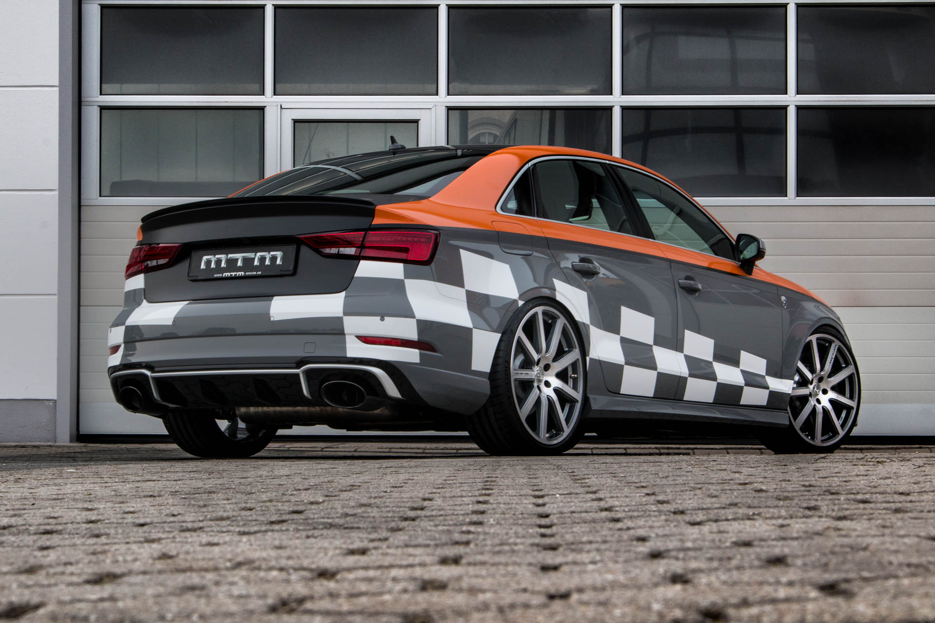 mtm_rs3_genf_2018_34heck_beifahrerseite copy MTM Brings Out Enhanced RS3 R And RS5 R To Geneva (Along With A Restored RS2)