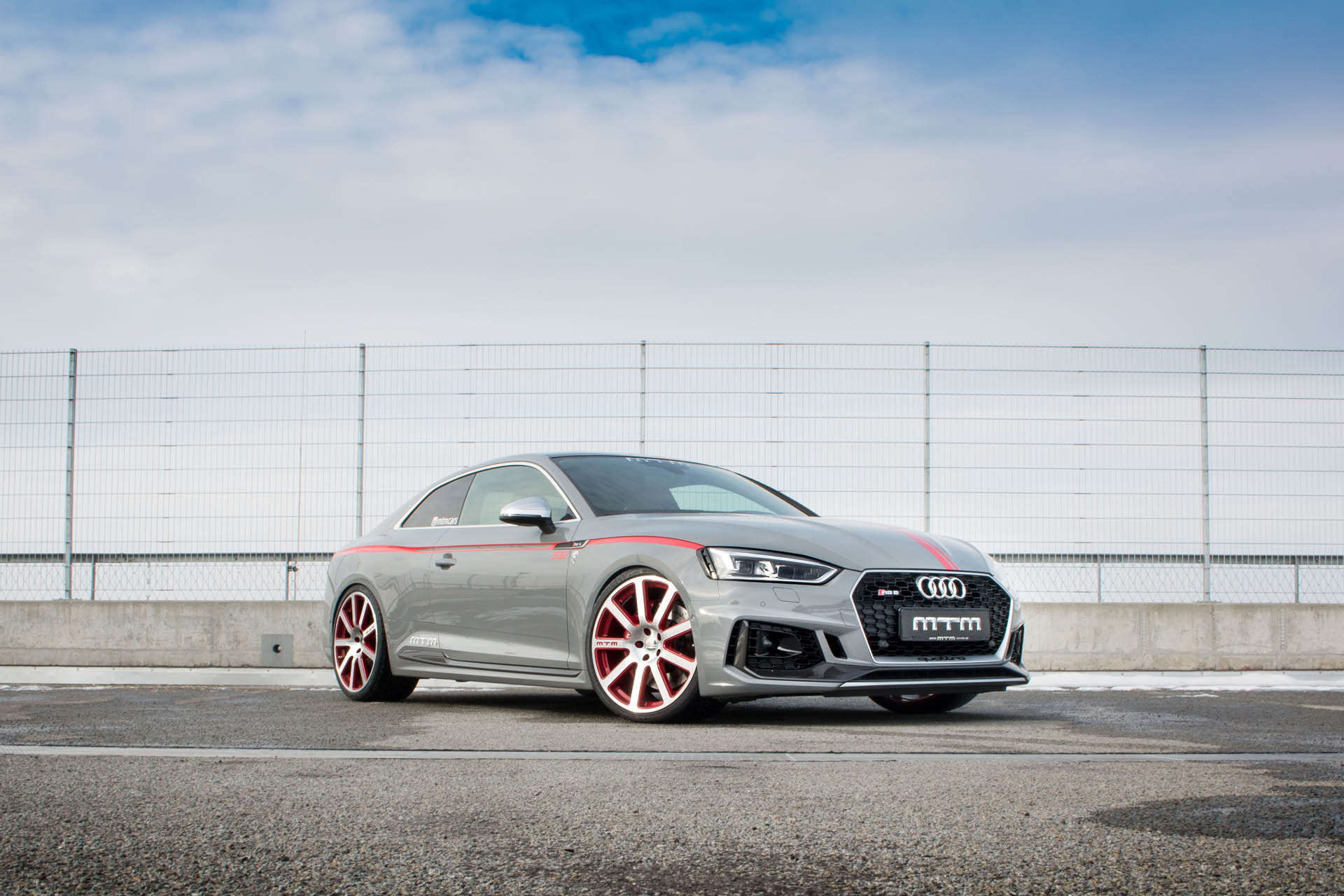 mtm_rs5r_genf_2018-2 copy MTM Brings Out Enhanced RS3 R And RS5 R To Geneva (Along With A Restored RS2)