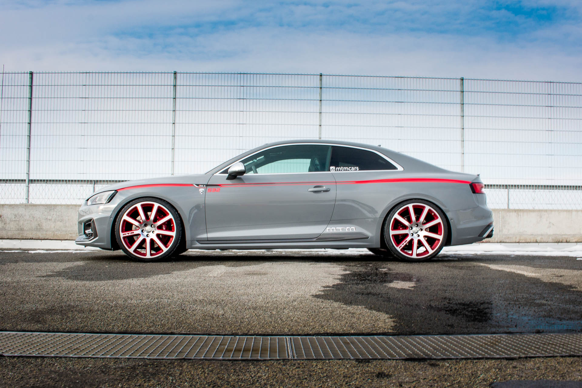 mtm_rs5r_genf_2018-3 copy MTM Brings Out Enhanced RS3 R And RS5 R To Geneva (Along With A Restored RS2)