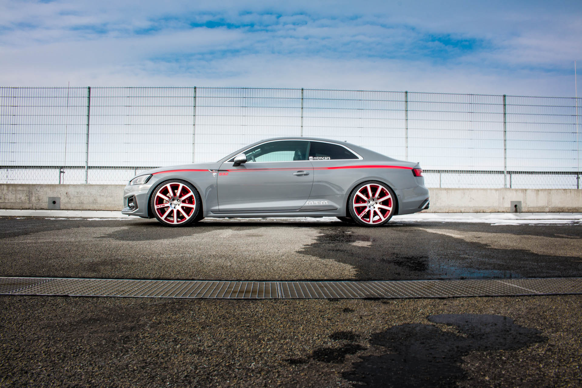 mtm_rs5r_genf_2018-5 copy MTM Brings Out Enhanced RS3 R And RS5 R To Geneva (Along With A Restored RS2)