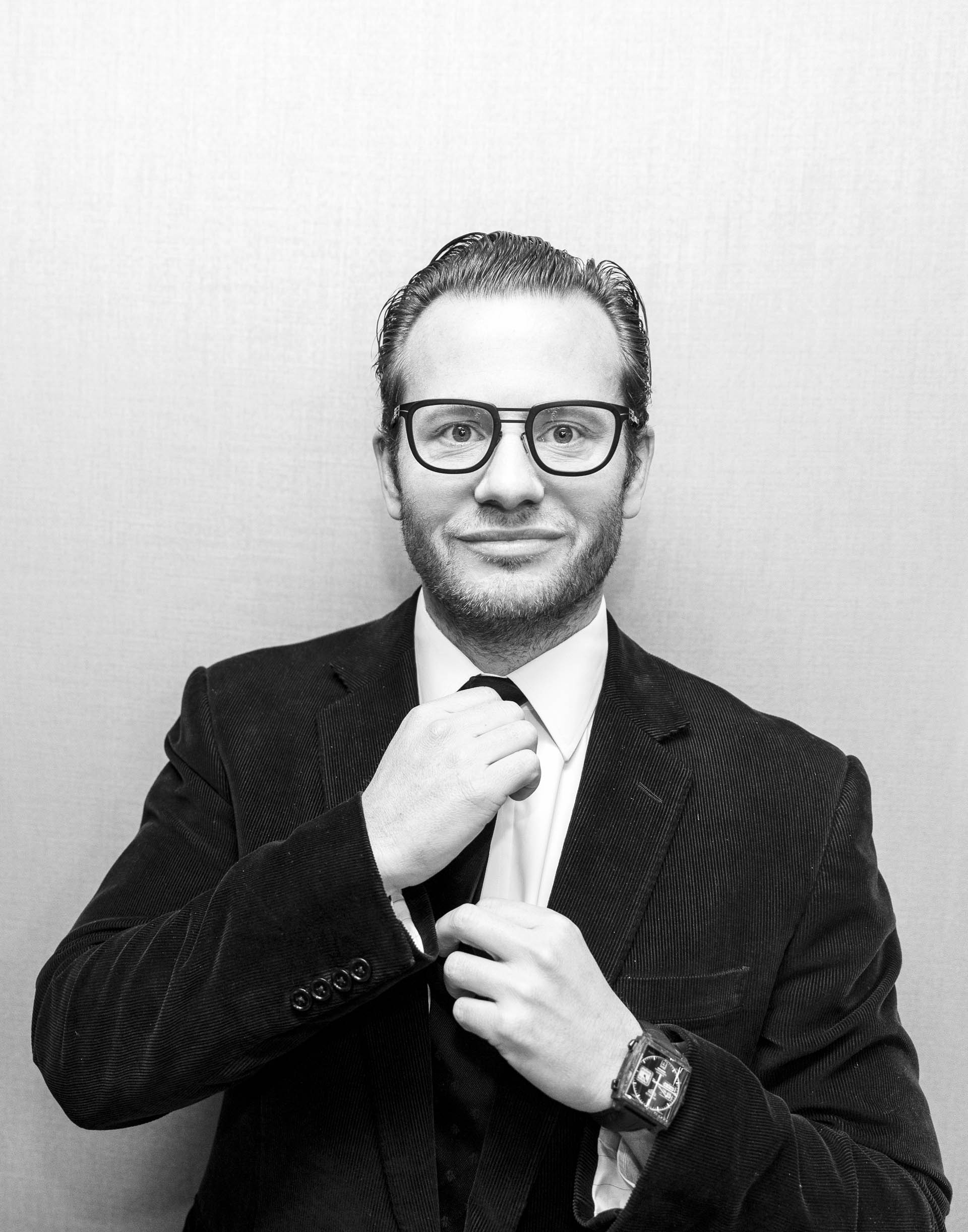 nb_6416_tag_heuer_g_bamford_simeon_mar18 copy Forged Carbon Fiber Brings The Heuer Monaco Into Supercar/F1 Territory