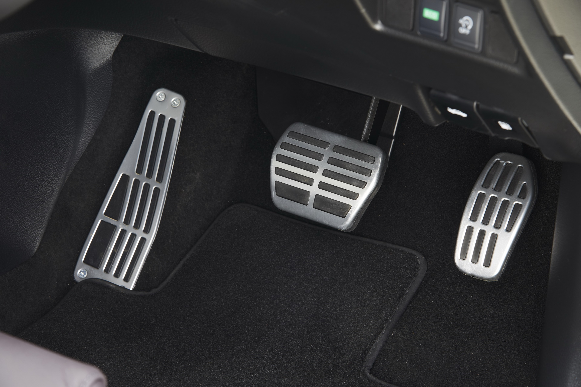 nissan-qashqai-propilot-one-uk-9 Nissan Qashqai UK Range Gains ProPilot Tech, Pilot One Special Edition