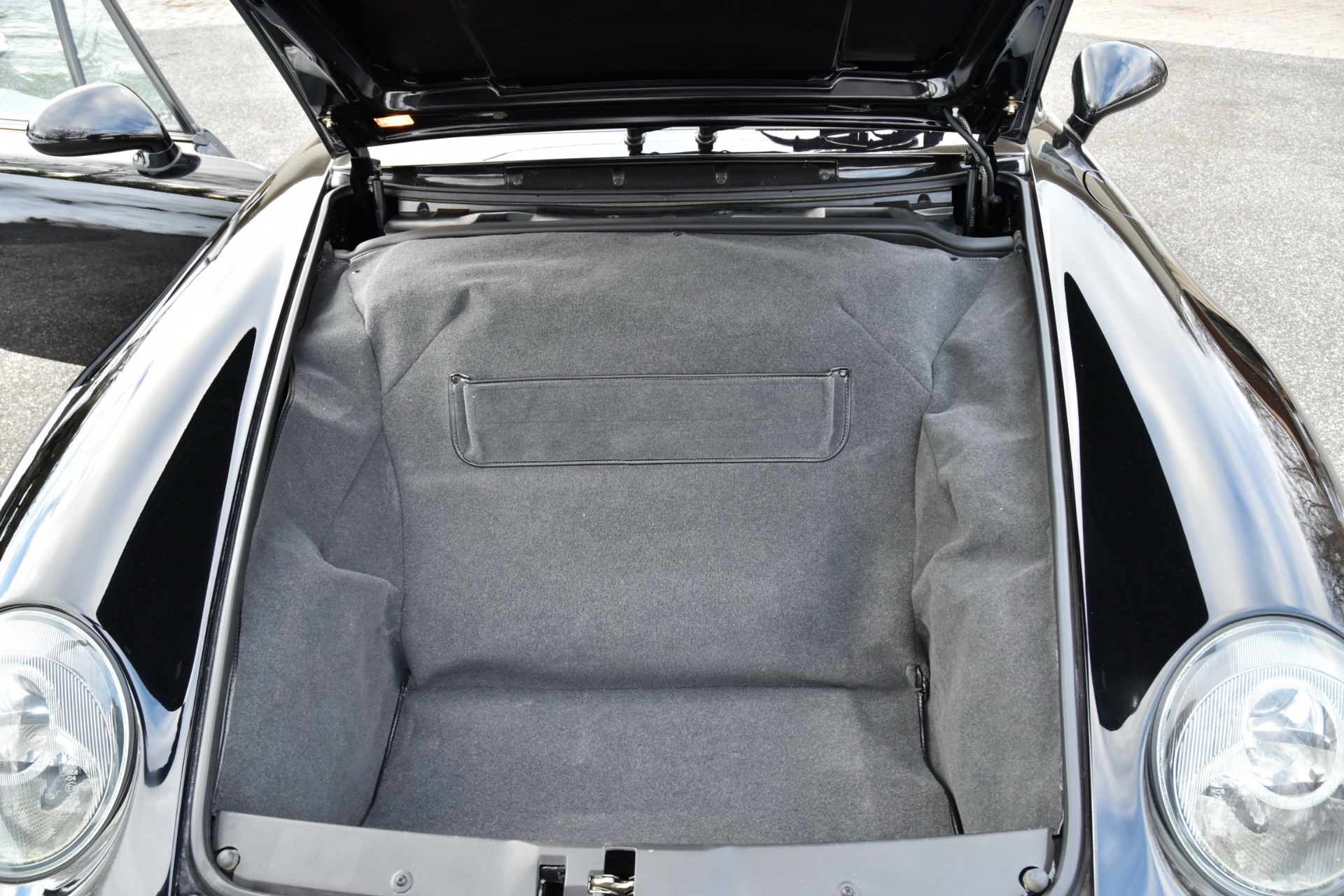 porsche-993-turbo-1996-auction-21 Super Clean 993 Turbo Will Make A Porschephile Very Happy Indeed