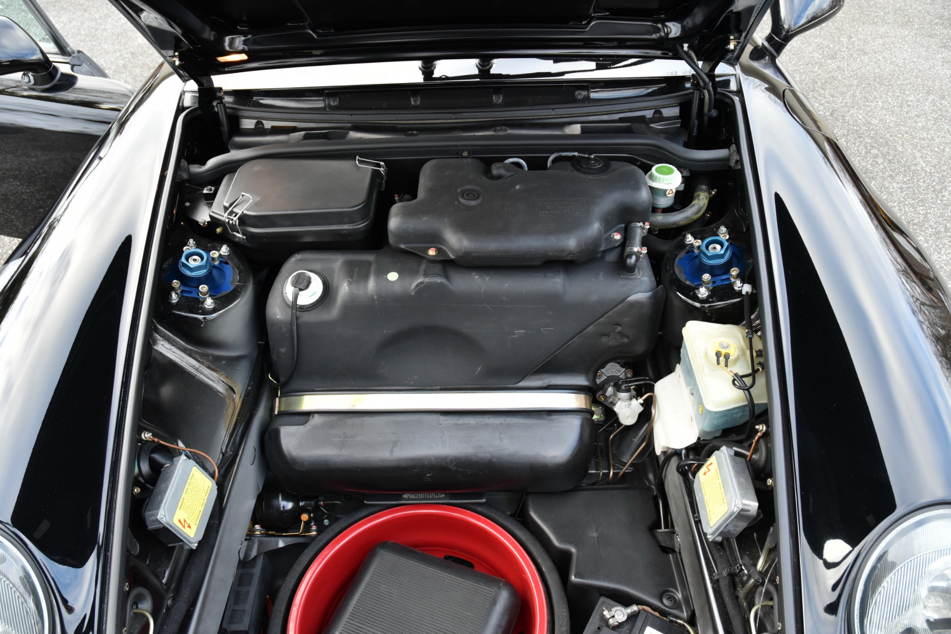 porsche-993-turbo-1996-auction-22 Super Clean 993 Turbo Will Make A Porschephile Very Happy Indeed