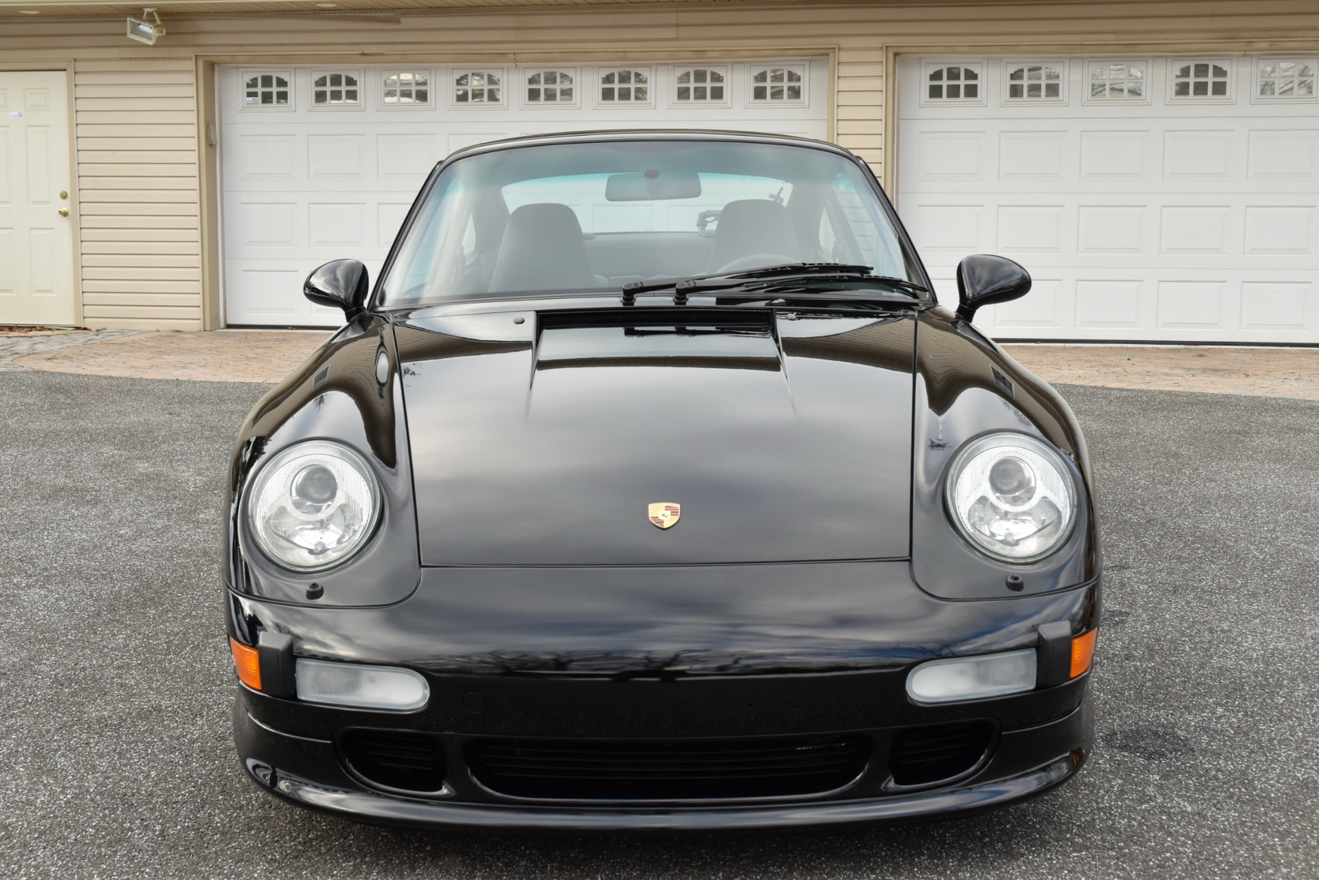 porsche-993-turbo-1996-auction-6 Super Clean 993 Turbo Will Make A Porschephile Very Happy Indeed