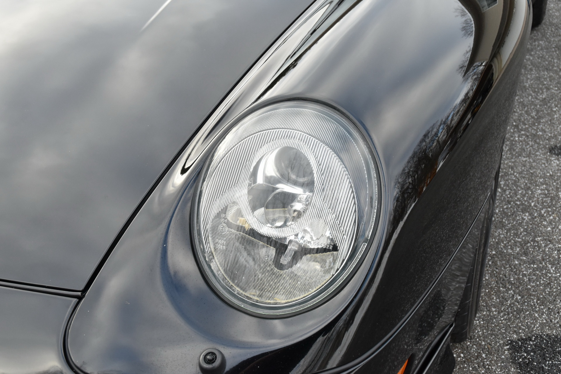 porsche-993-turbo-1996-auction-9 Super Clean 993 Turbo Will Make A Porschephile Very Happy Indeed