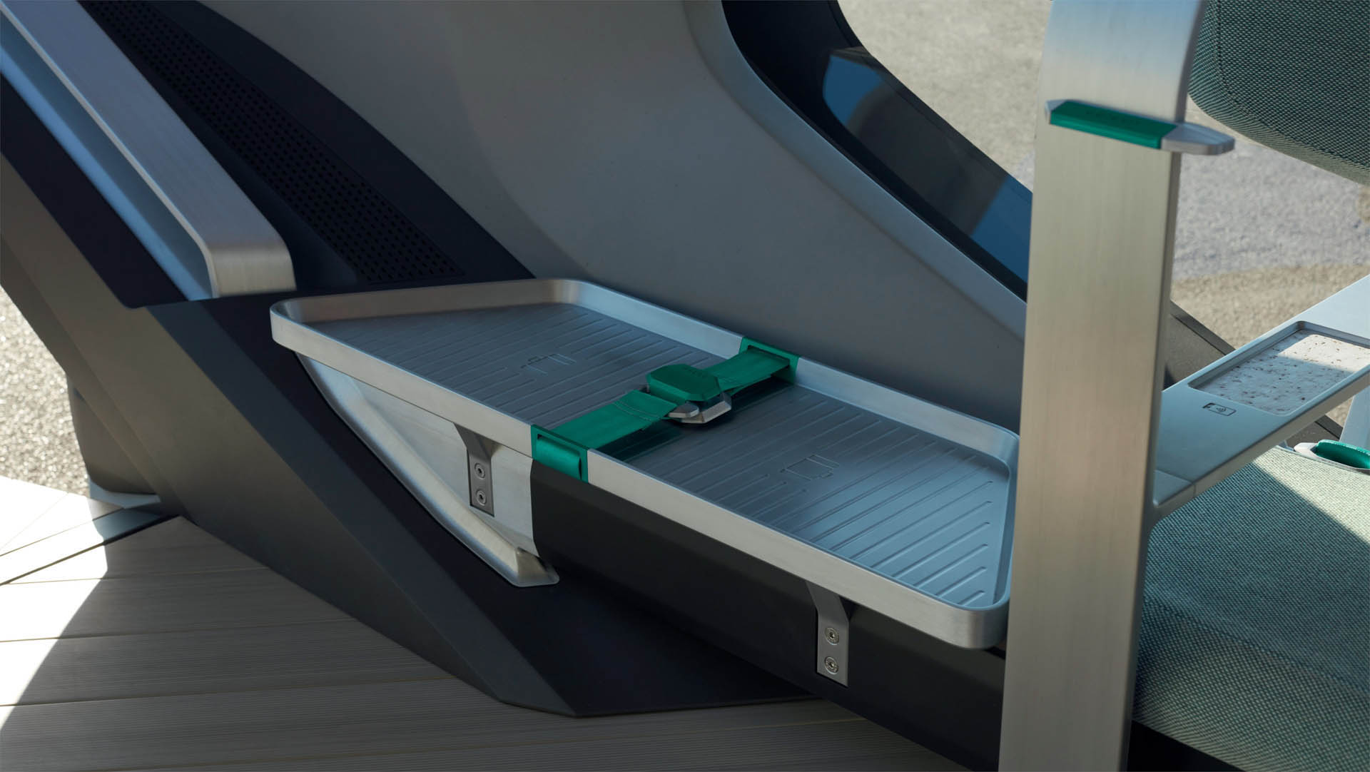 2018 - EZ-GO Renault EZ-GO Concept Wants To Autonomously Shuttle You And Your Friends