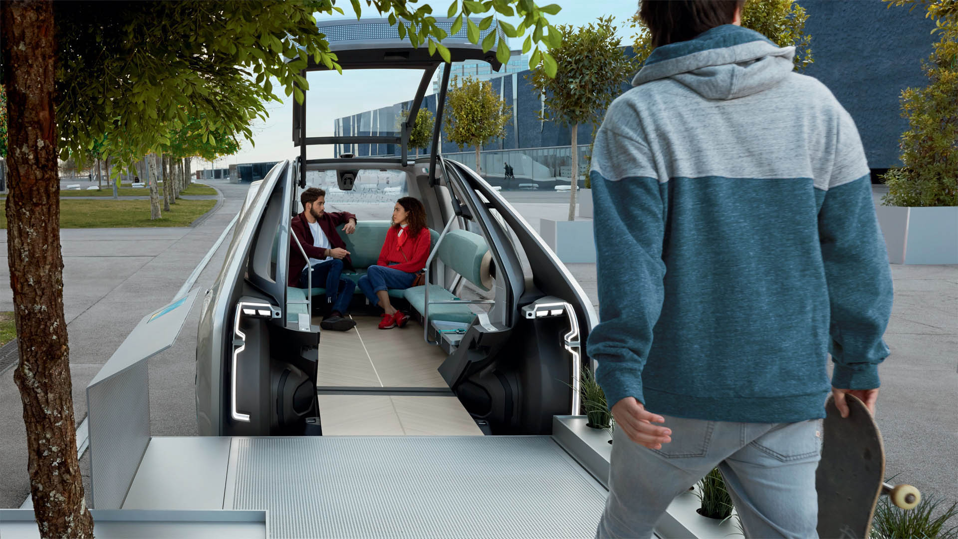 2018 - EZ-GO Renault EZ-GO Concept Wants To Autonomously Shuttle You And Your Friends