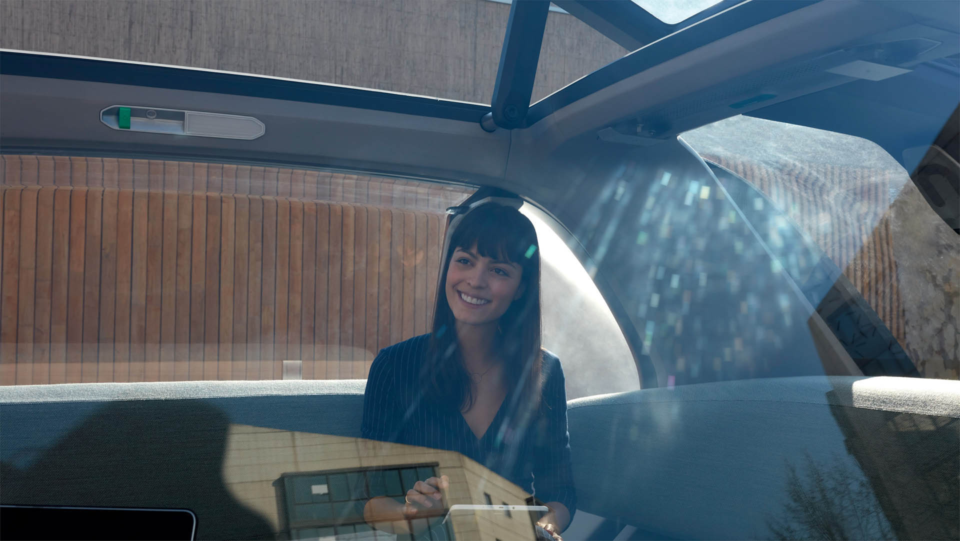 2018 - EZ-GO Renault EZ-GO Concept Wants To Autonomously Shuttle You And Your Friends