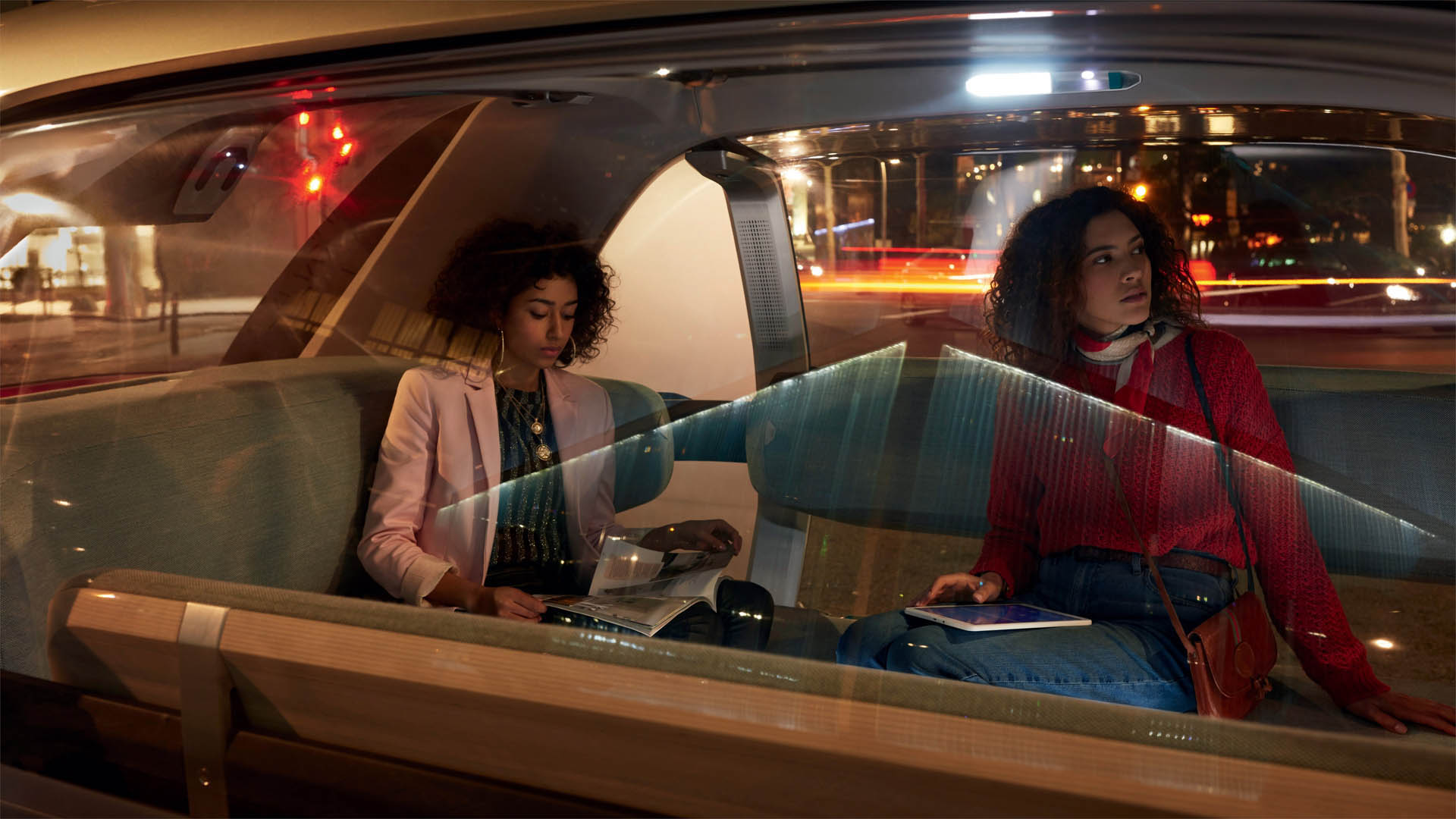 2018 - EZ-GO Renault EZ-GO Concept Wants To Autonomously Shuttle You And Your Friends